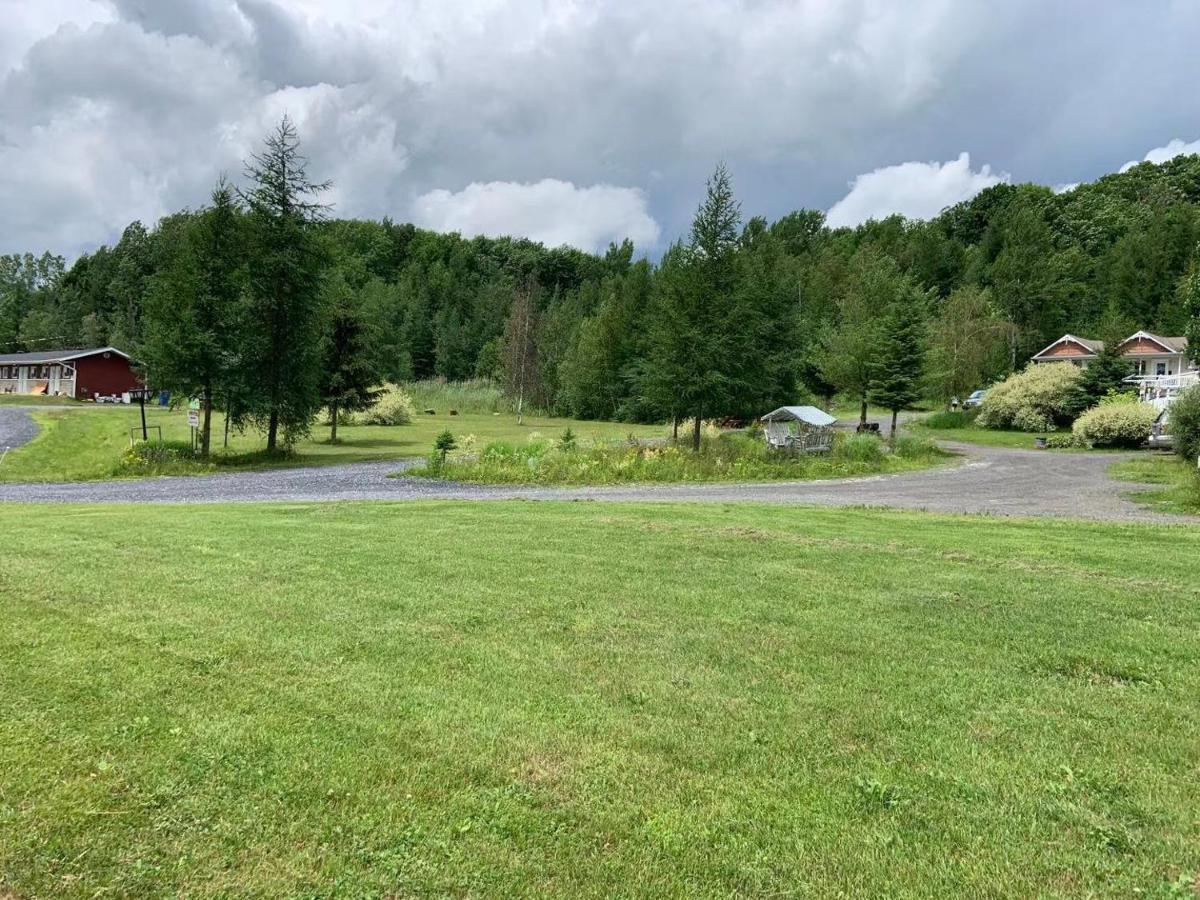 Motel & Chalets --Shefford-Waterloo- Habitation Forest Luaran gambar