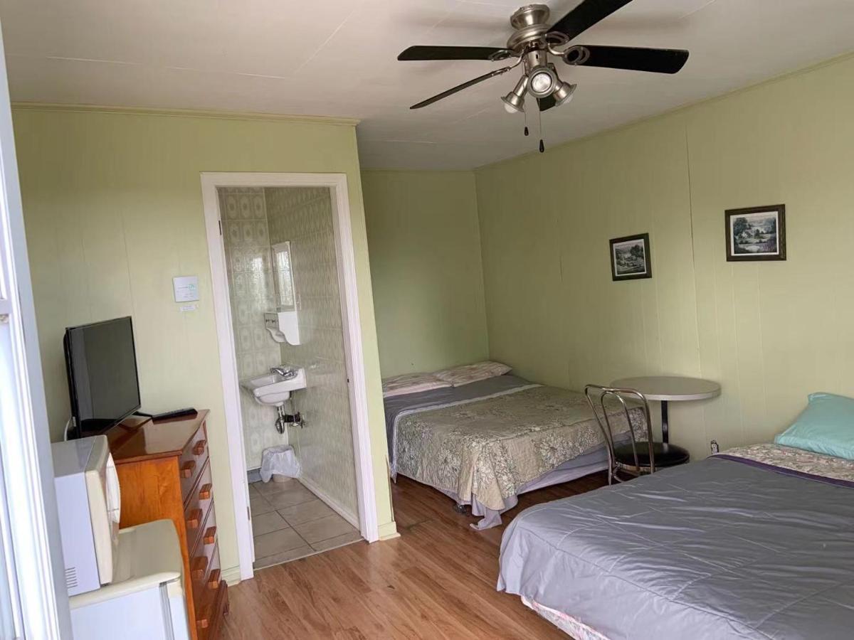 Motel & Chalets --Shefford-Waterloo- Habitation Forest Luaran gambar